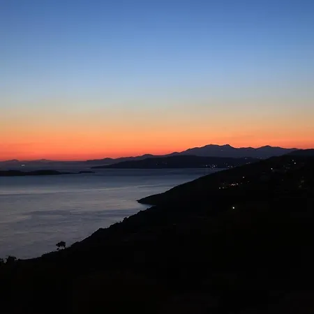 Captain's Pounda شقة *