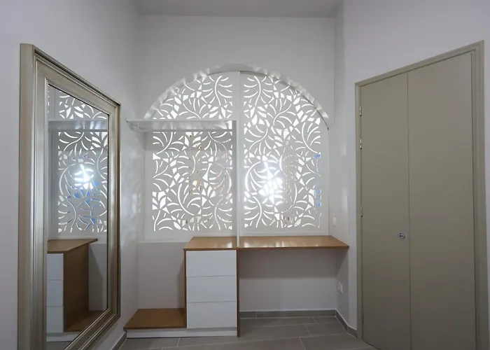 Captain's Pounda * Aprovaton